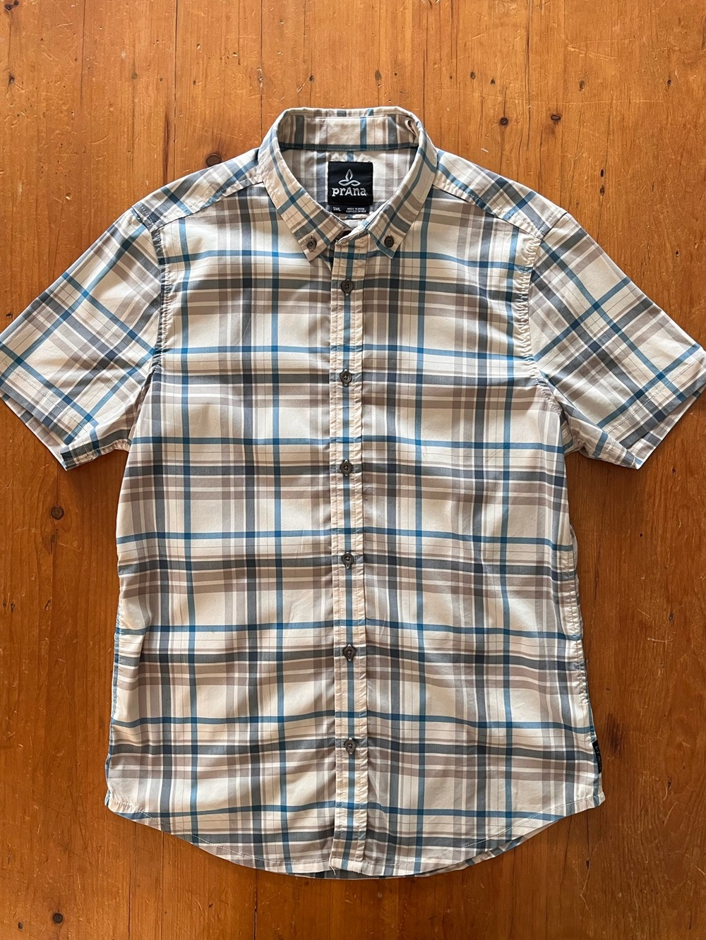 prAna Men's Short-Sleeve Button-Down Plaid Shirt in Cream & Blue